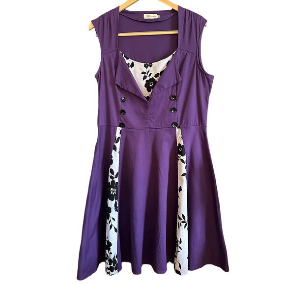 KILLREAL | Retro, Pinup Style Dress - Purple with floral insets | Size 3XL - Picture 1 of 4
